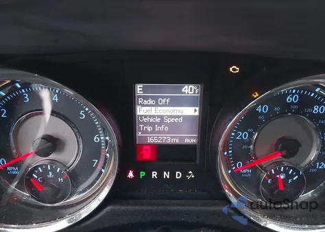 2016 Chrysler Town & Country Touring z USA, uszkodzony, nr VIN 2C4RC1BGXGR239571